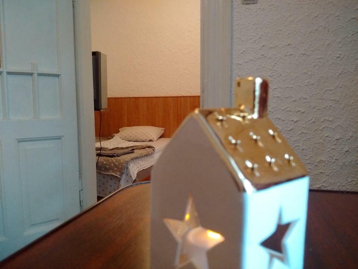 世博寄宿家庭 布加勒斯特 外观 照片